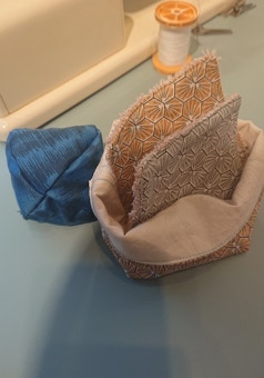 Pochette et lingettes démaquillantes